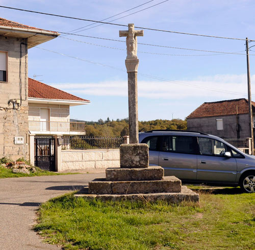 Cruceiro de Lodoselo